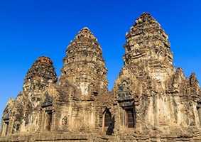 Phra Prang Sam Yod or Monkey Temple - SiamBangkokMap