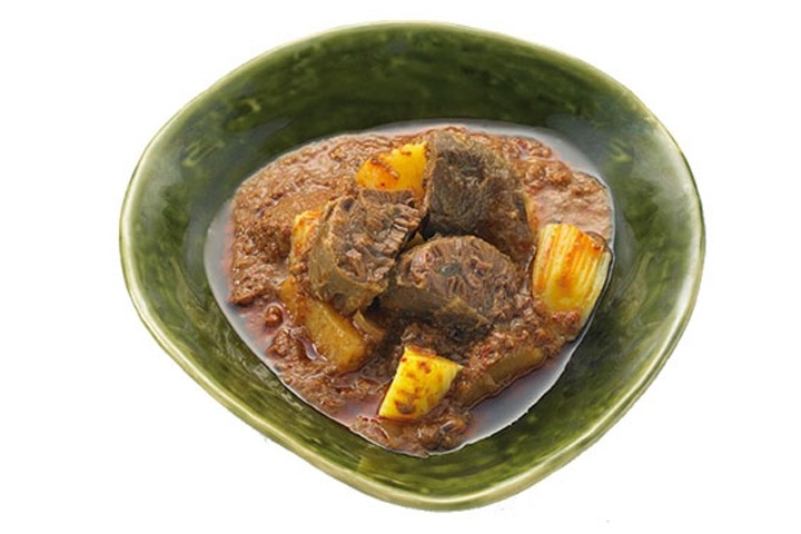 CURRY AND SOUP "Massaman"... Chicken or Beef Massaman Sweet Coconut Curry - SiamBangkokMap